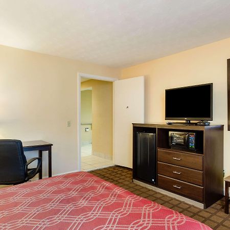 Econo Lodge Boston-Malden Eksteriør billede