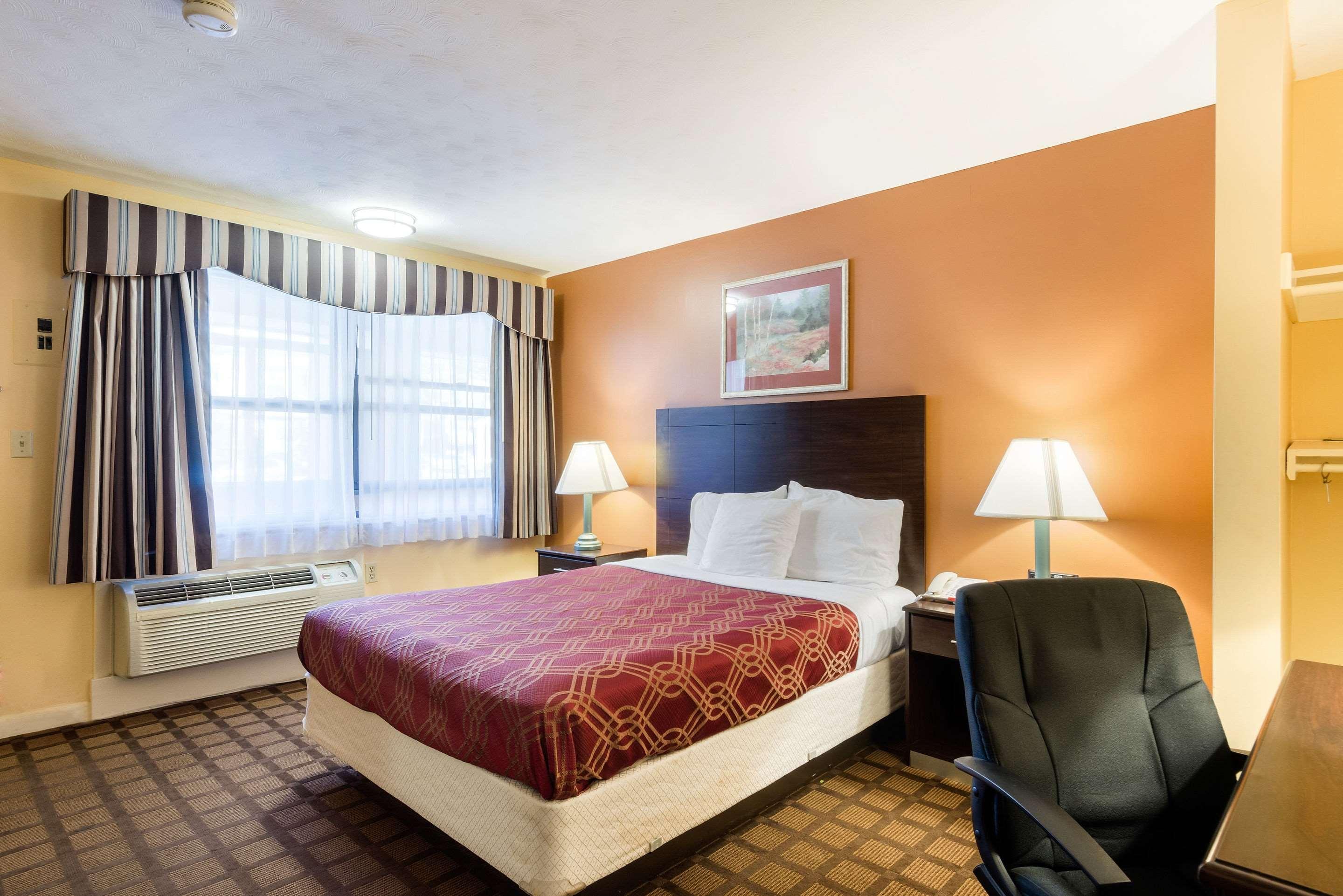 Econo Lodge Boston-Malden Eksteriør billede