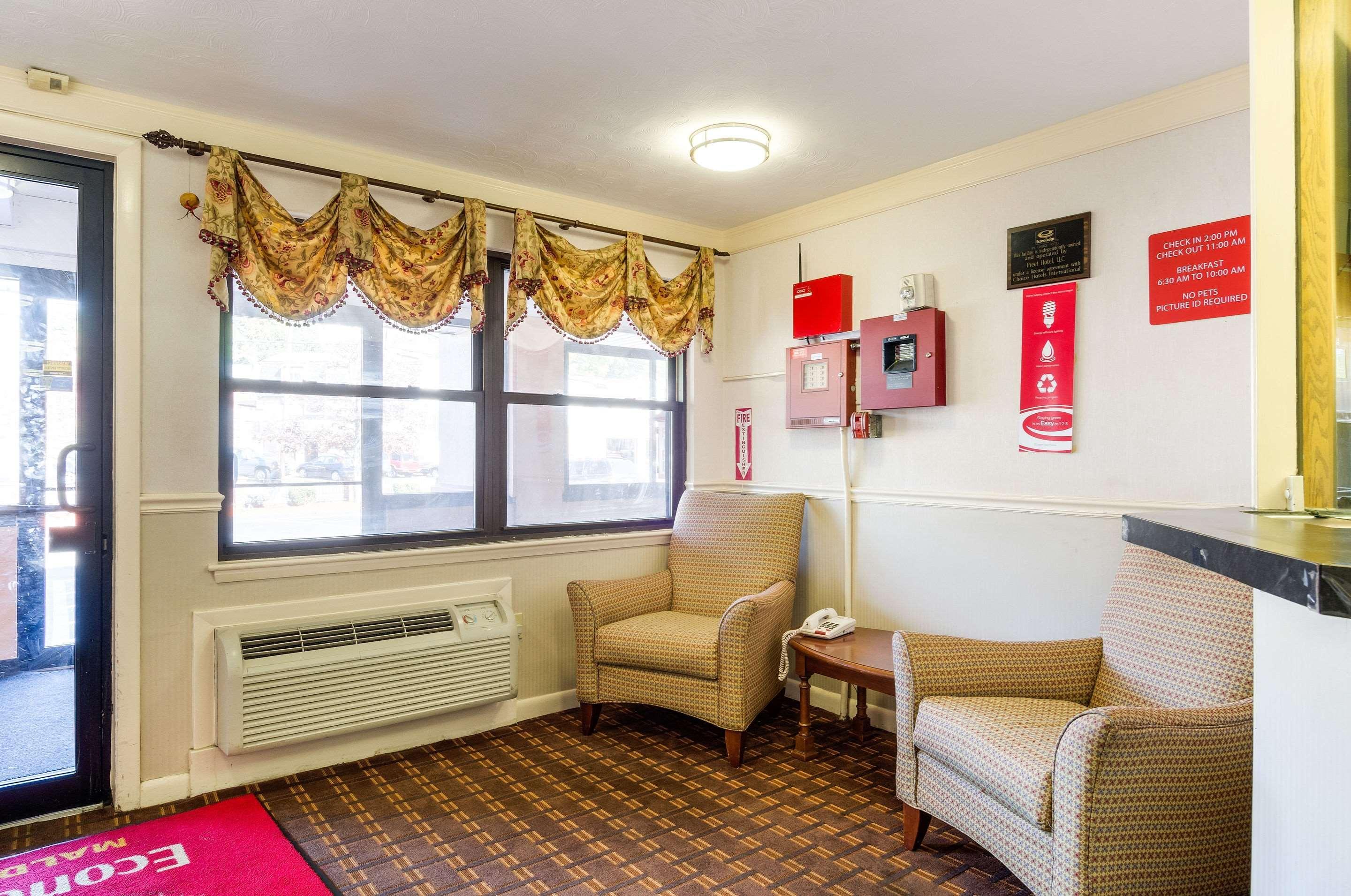 Econo Lodge Boston-Malden Eksteriør billede