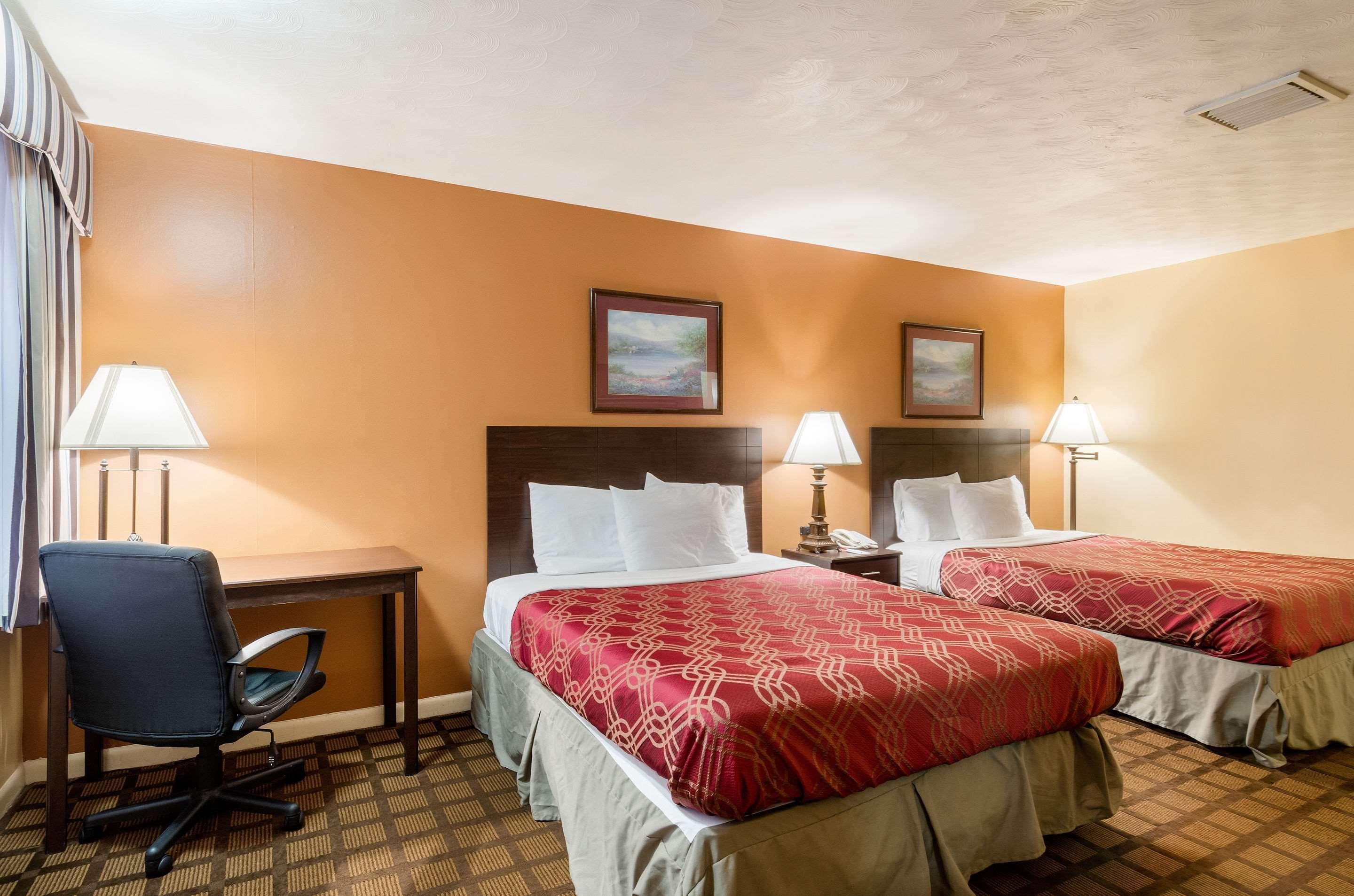 Econo Lodge Boston-Malden Eksteriør billede