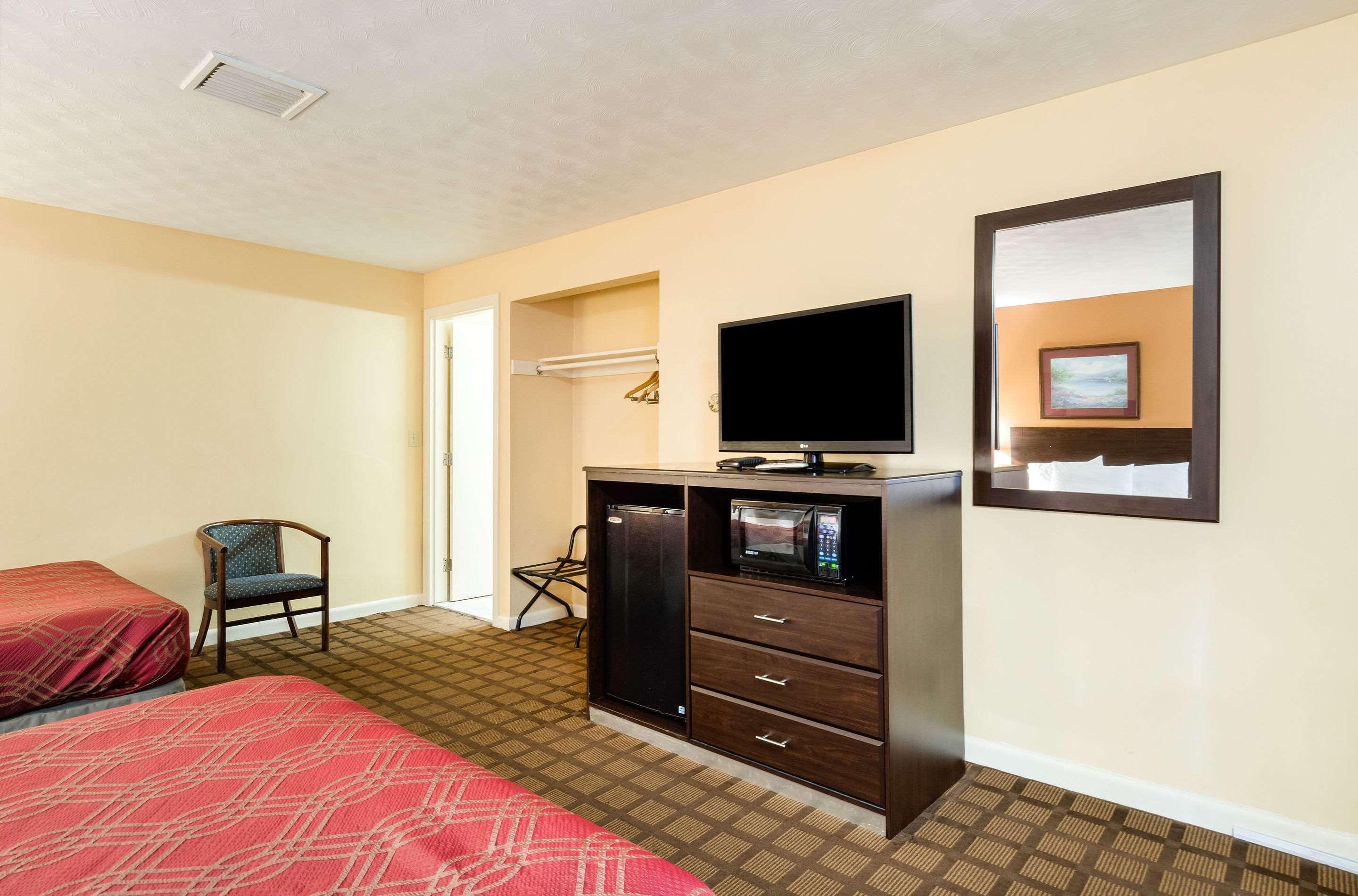 Econo Lodge Boston-Malden Eksteriør billede