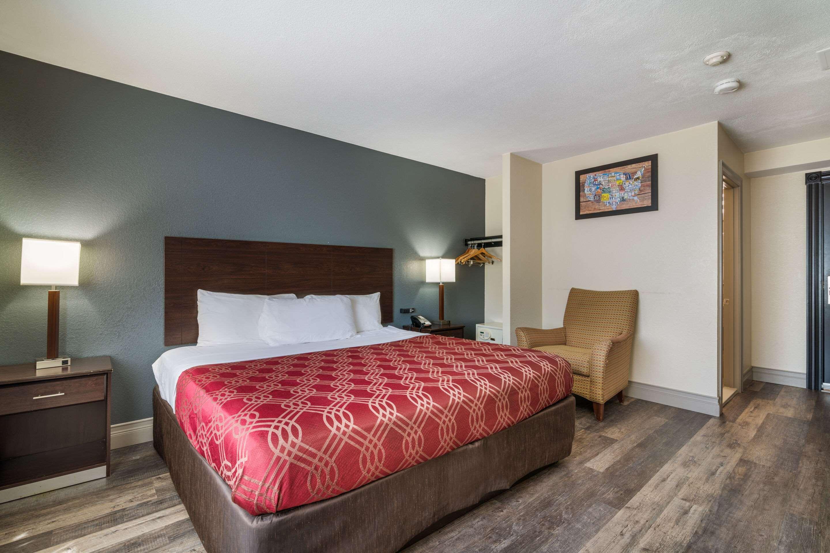 Econo Lodge Boston-Malden Eksteriør billede