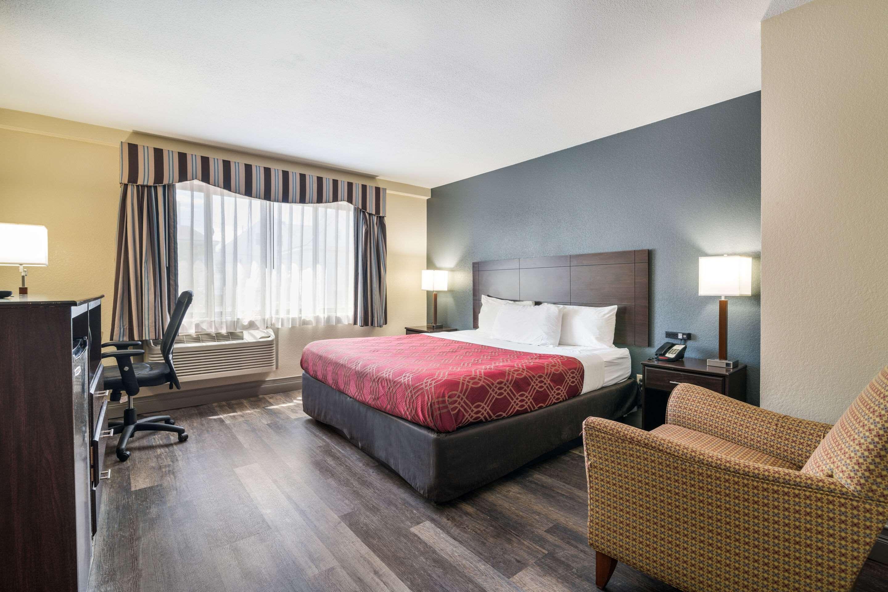 Econo Lodge Boston-Malden Eksteriør billede