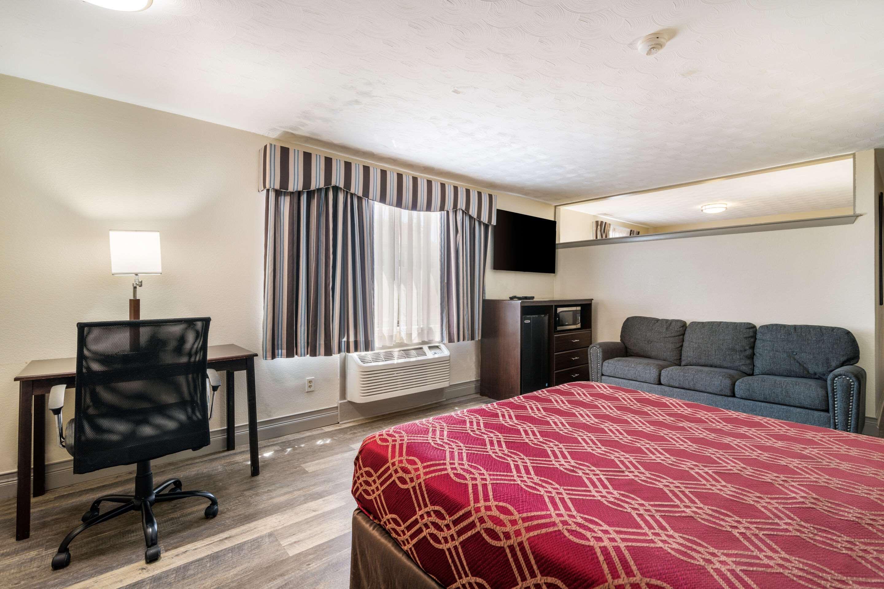 Econo Lodge Boston-Malden Eksteriør billede